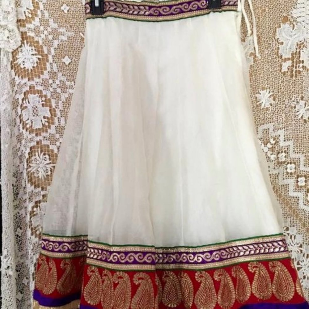 New Skirt India